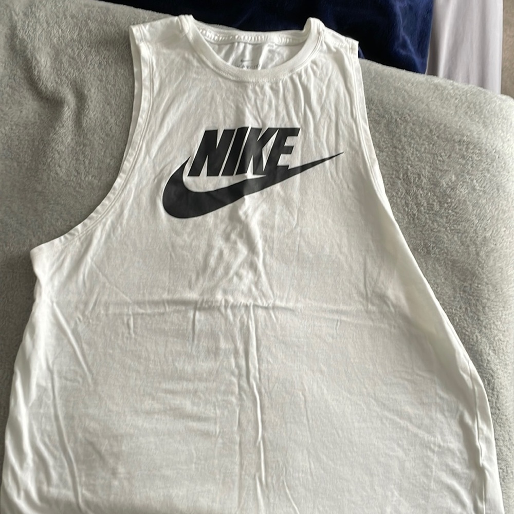 Nike Tank Top Muscle Shirt Size Medium